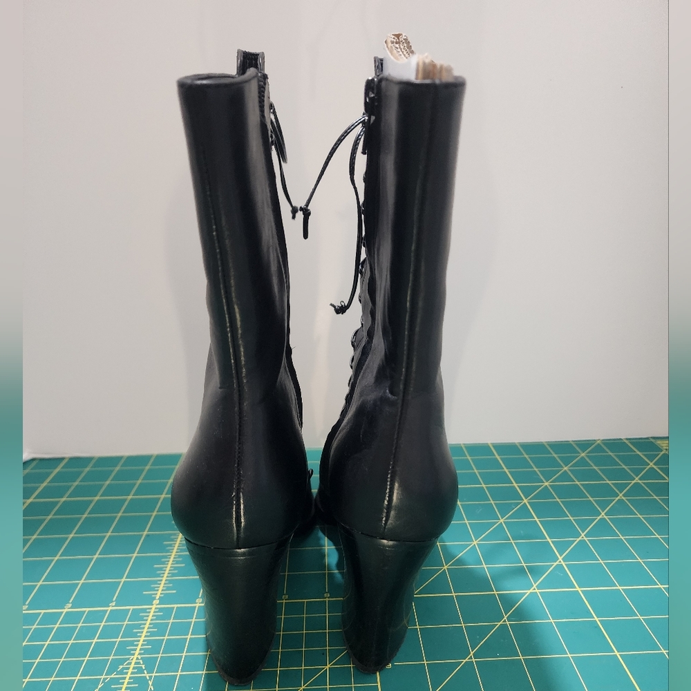 Vintage 90s Steampunk Granny Punk Black Leather Lace-up Heeled Ankle Boots 9 - Picture 4 of 8